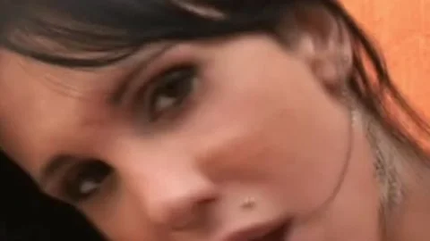 Experienced tgirl likes plowing young 10-Pounder - tgirl fuck Fest
