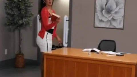 nice-looking latin chick Transgender Just Lending A Helpful Hand