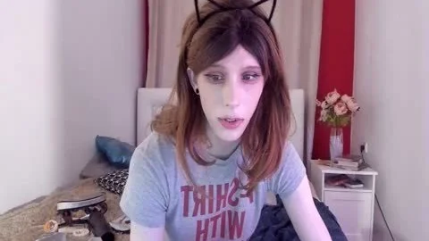 Diva Delivers A gorgeous Load