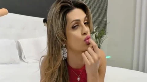 Sultry tgirl Janaina Carvalho undresses And bonks Herself With A fake penis