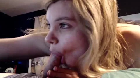 kinky Swedish blond engulfing  10-Pounder