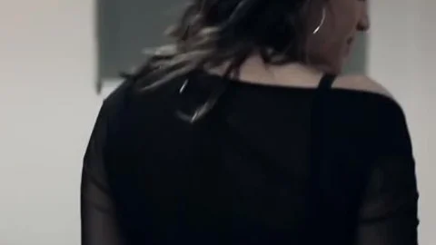 Sucked Trans Mistresse bones And Cums On Gimp