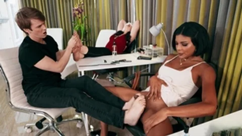 Trans Angels: Horny Lola's Heels Get the Best Treatment