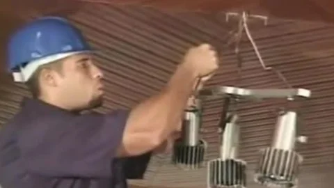 Repair chap bonks A ladyboy