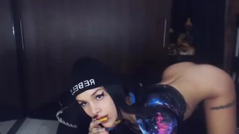 Sara Salazar large cock ladyboy Show