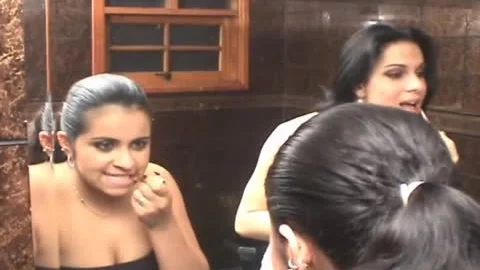 gorgeous bold ladyman nail Deliciosa fat latina In throne room Part. 1/4