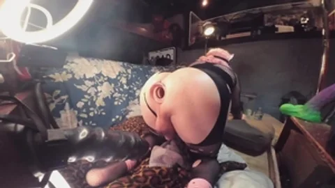 booty girl Does It again plowing Sissy wazoo On biggest dildos Pt 1