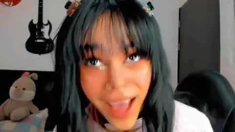 Live shelady Cums 48