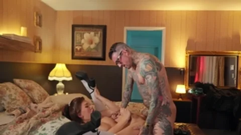 Trans Angels - Brown hair Daisy Taylor blowjobs porn