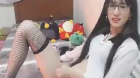 Chinese tasty oriental tranny penis