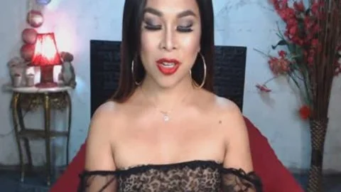 Solo tranny Rubbing Her asian knob
