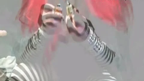 Amateur playing with sex toys