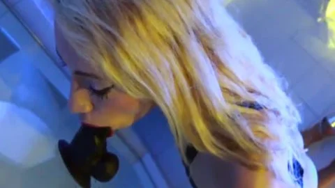 tranny Sasha De Sade Peeing Then Deepthroating Dildos