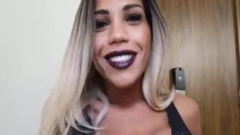 tranny sucking And Stroking biggest monstrous 10-Pounder