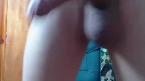 Femboy Salome Shows A large Veiny knob