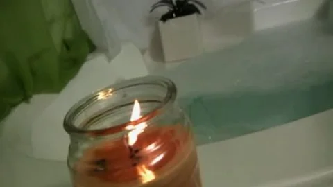 busty chick Plays In A stunning Tub